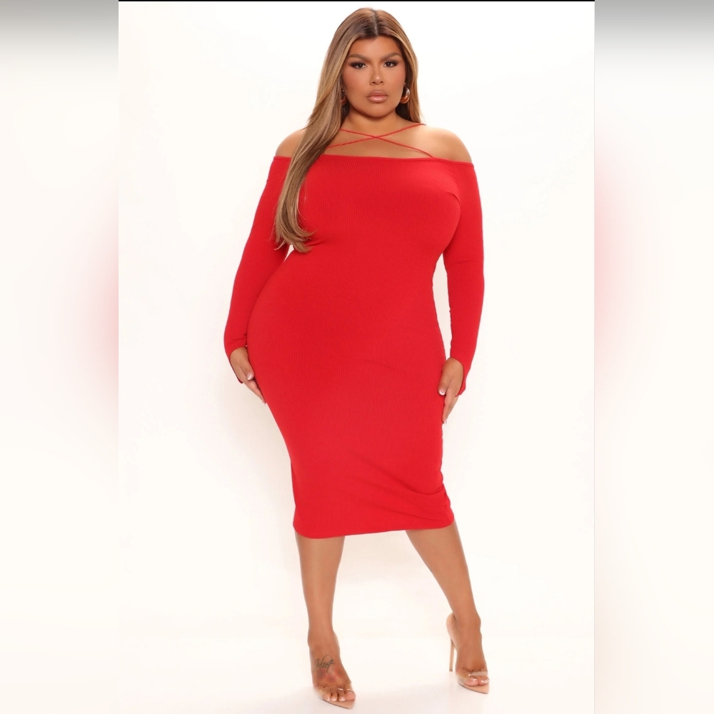 Hilaria ribbed midi dress